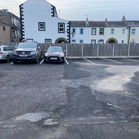 Homes - Beckside Apartment, Town Centre, Hadrians * Brampton (Cumbria)